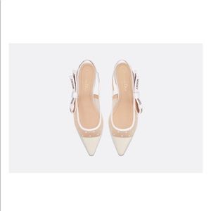 Brand new nude Dior flats